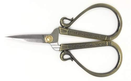 TIJERA FINA OREJONA 4 3/4